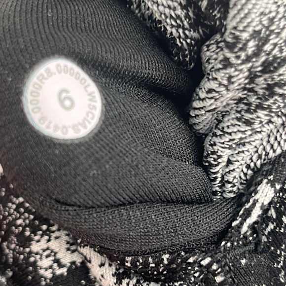 lululemon athletica “Wunder Under” High-Rise Tight 28”, Size 6 - Picture 11 of 11